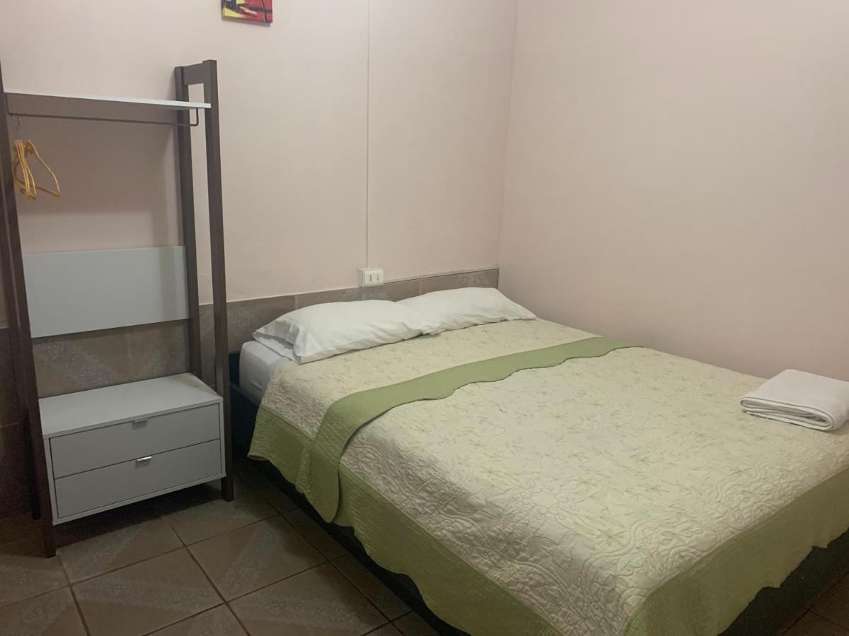 Hostal Iria Antofagasta Eksteriør billede